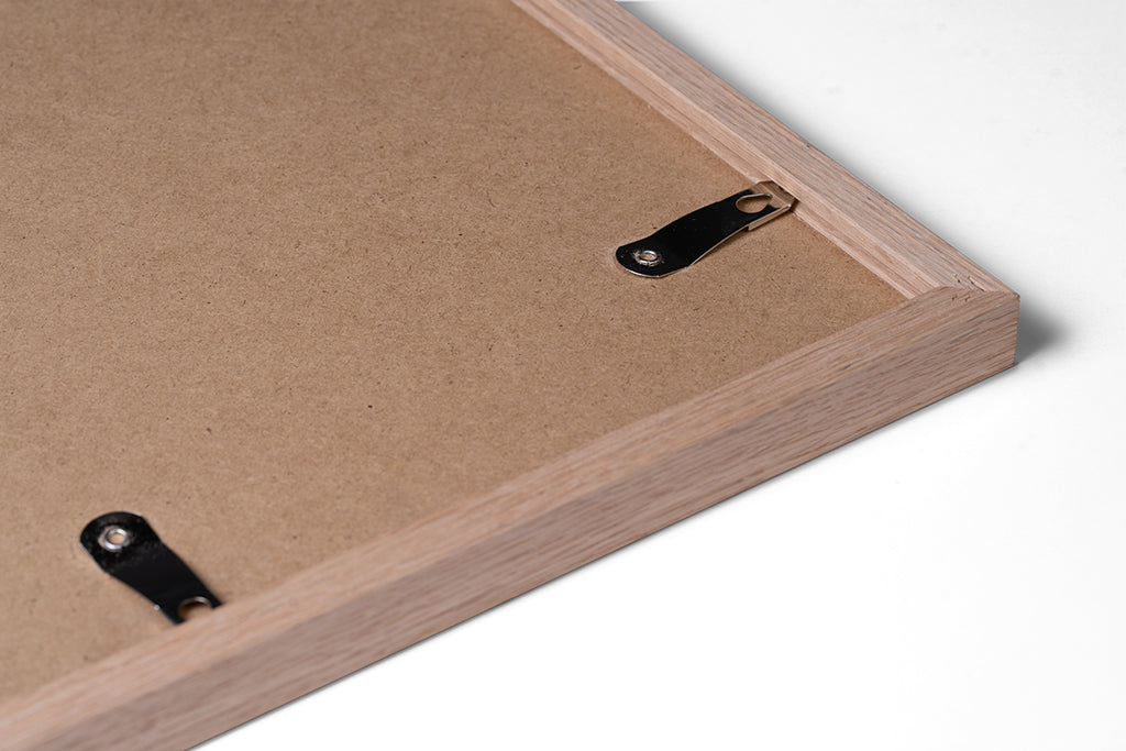 24x36 Inch Natural Wood Premium Poster Frame detail